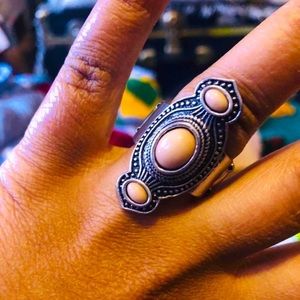 3 STONE PEACH BOHO SILVER RING